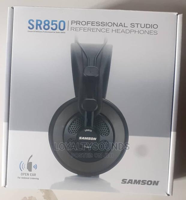 Samson SR850 Studio Headphones · Photo 3