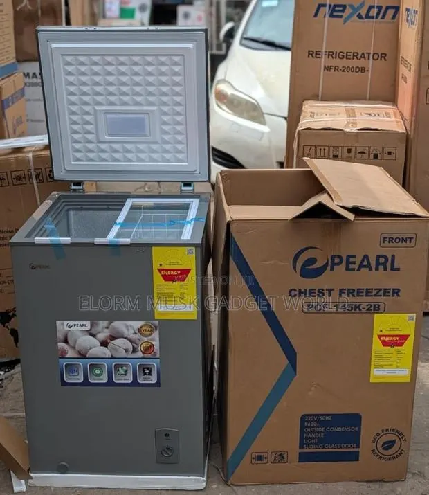 Pearl 145k Chest Freezer 100l · Photo 1