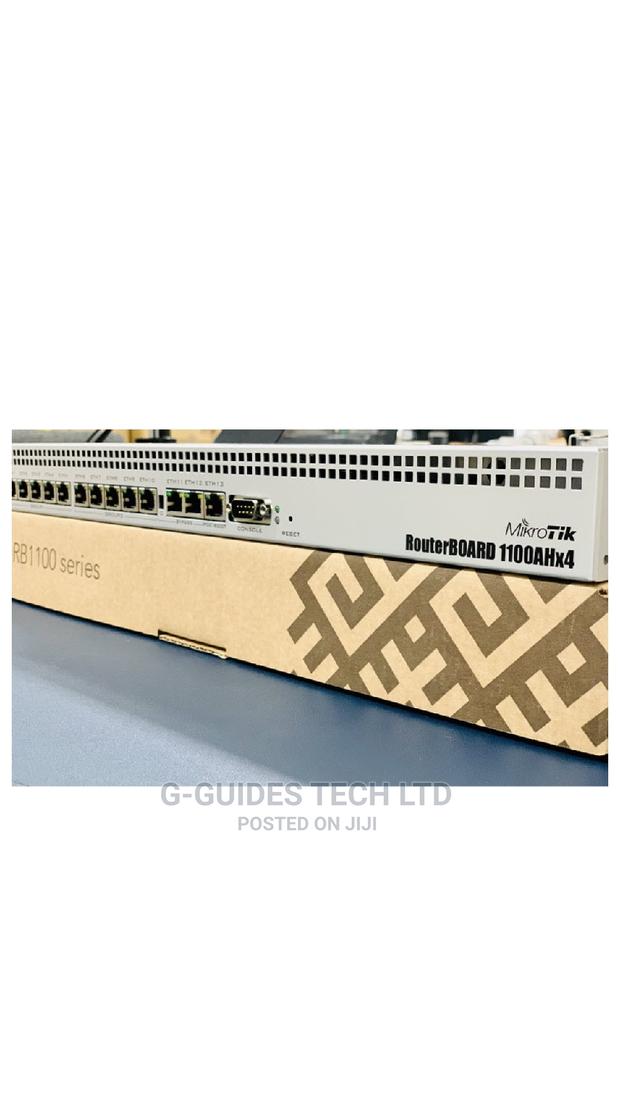 Mikortik Rb1100ahx4 1u Rackmount Router · Photo 4