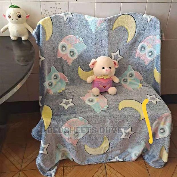 Glow in the Dark Blanket · Photo 1