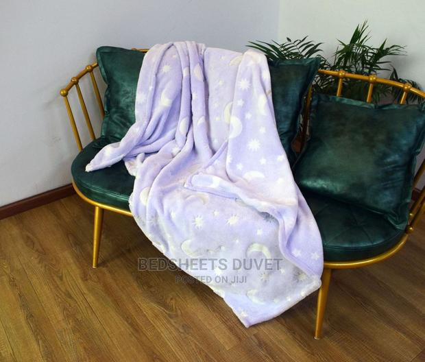 Glow in the Dark Blanket · Photo 1