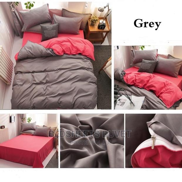 Reversible Plain Duvet Cover Without Foam · Photo 1