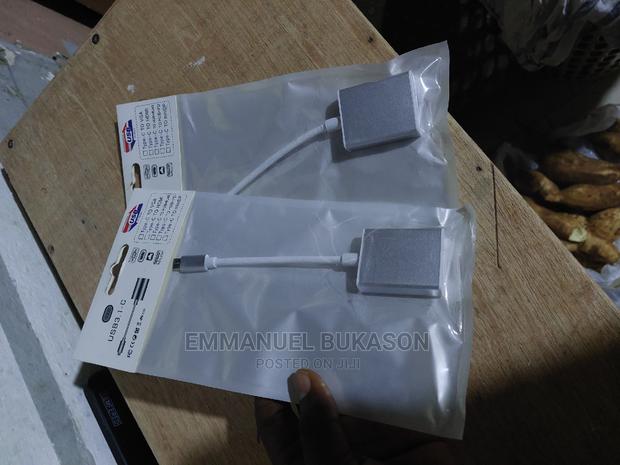 Type C to Hdmi Converter · Photo 1