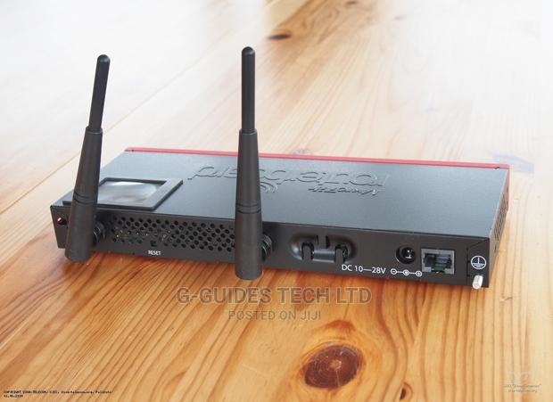 Mikortik Router Rb2011uias-2hnd-in · Photo 2
