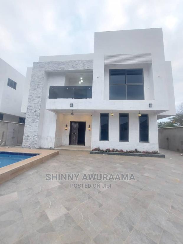 4bdrm House in Ashaley Botwe, School Junction for sale · Photo 8