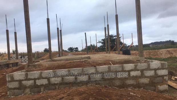 Pillars/Adjustable Moulds/Coulmns/Yellowboard/Formwork · Photo 2