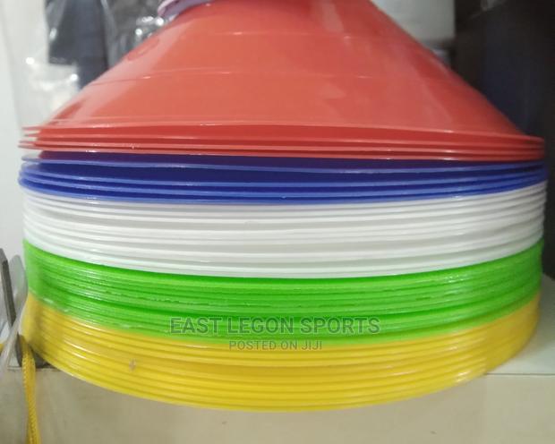 X1 Each Football Cones Red,Blue,White,Green,Yellow Markers · Photo 1