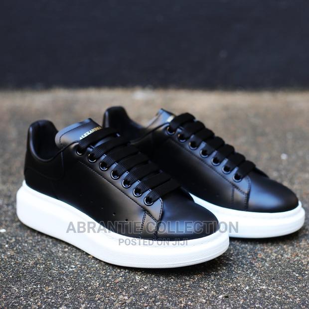 Original Alexander McQueen · Photo 2