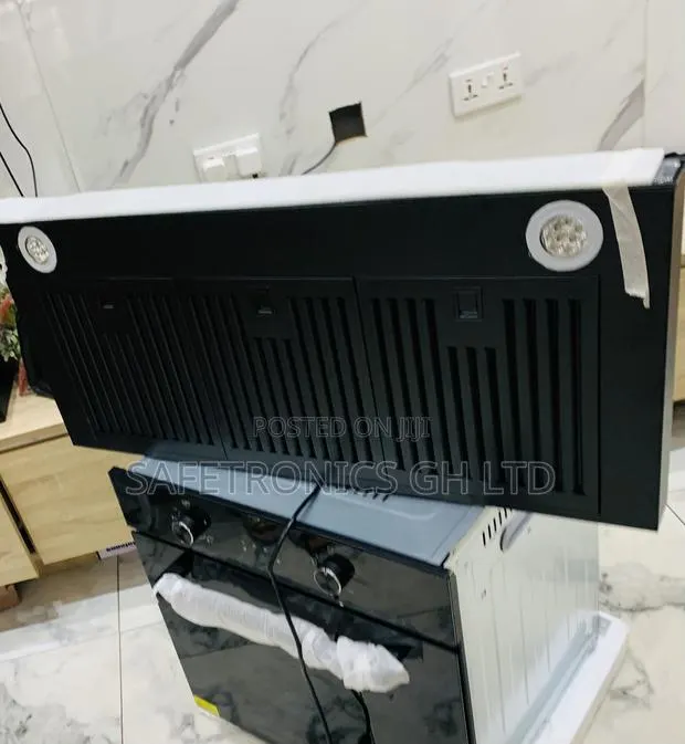 Recommend Sleek Black Kenwood 90cm Extractor (Model 900t2 or 90072) · Photo 1