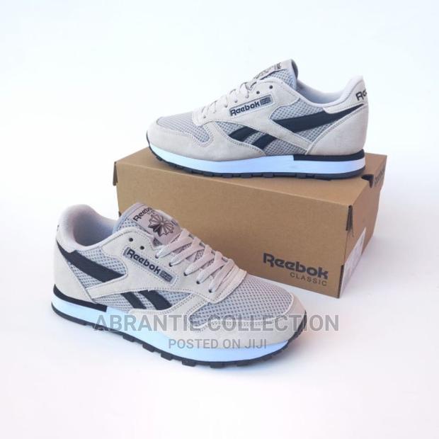 Reebok Classic Sneaker · Photo 2