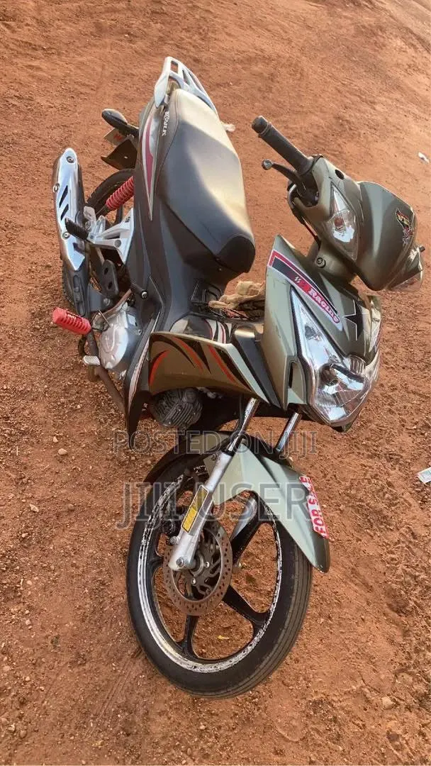 Kibo 2025 Gold · Photo 1