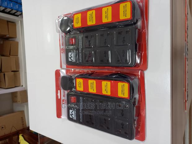 Mercury Surge Protector 6240U Surge Secure Power Extension · Photo 2