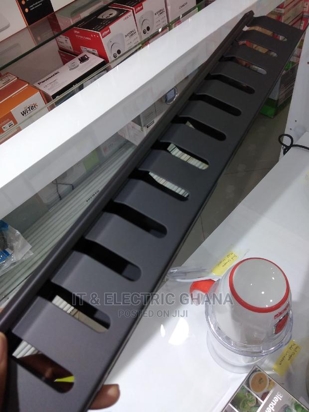 12 Way Cable Management Panel · Photo 4