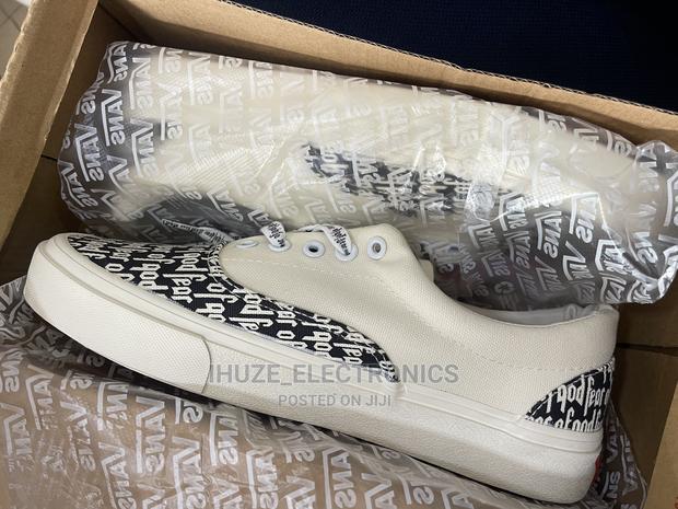 Original Vans Sneakers · Photo 3