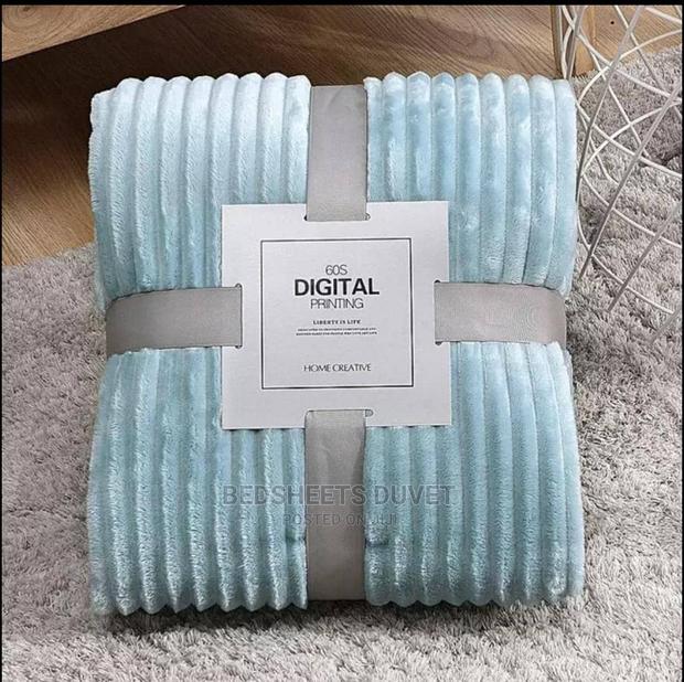 Ocean Blue Blanket · Photo 1