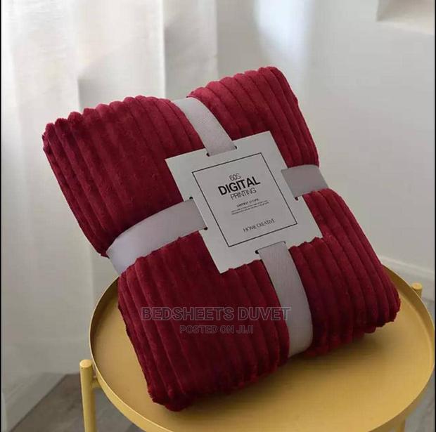 Burgundy Blanket · Photo 1