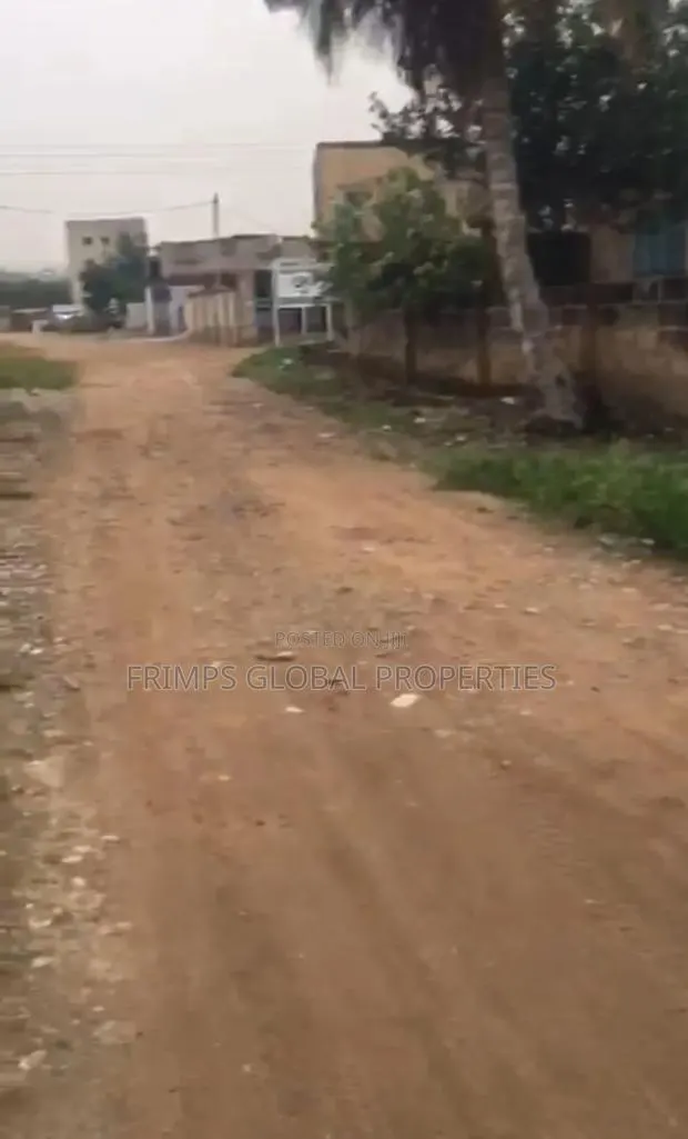 2 Plots Of Land At Pokuase Roadside · Photo 1