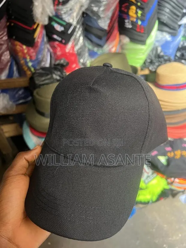 Plain Caps · Photo 1