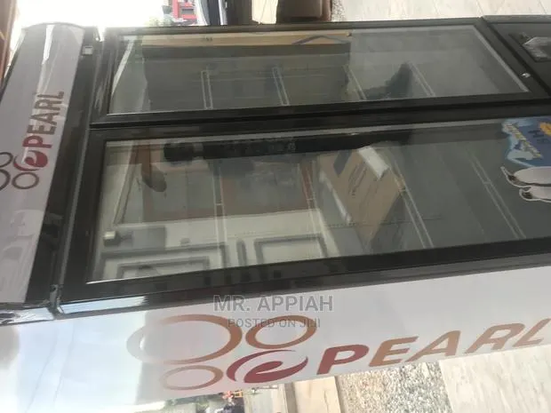 Energy Saving Pearl 568liters Double Door Display Fridge. · Photo 1