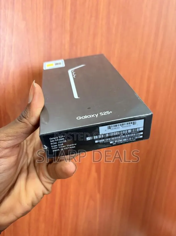 New Samsung Galaxy S25+ 256 GB Black · Photo 1