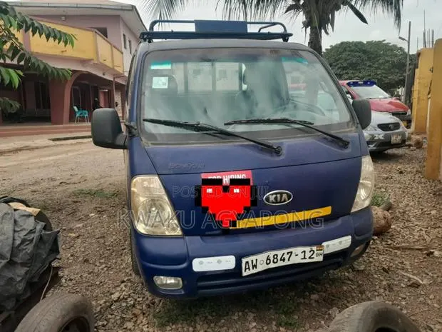 Neat Car With No Hidden Fault · Photo 2