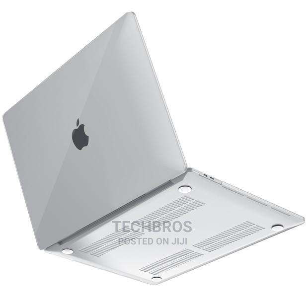 Macbook Air M2 Case (13.6 Inches) · Photo 2