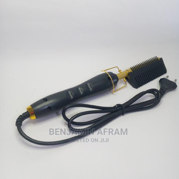 Heat Comb Hair Straightener · Photo 3