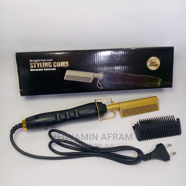 Heat Comb Hair Straightener · Photo 4