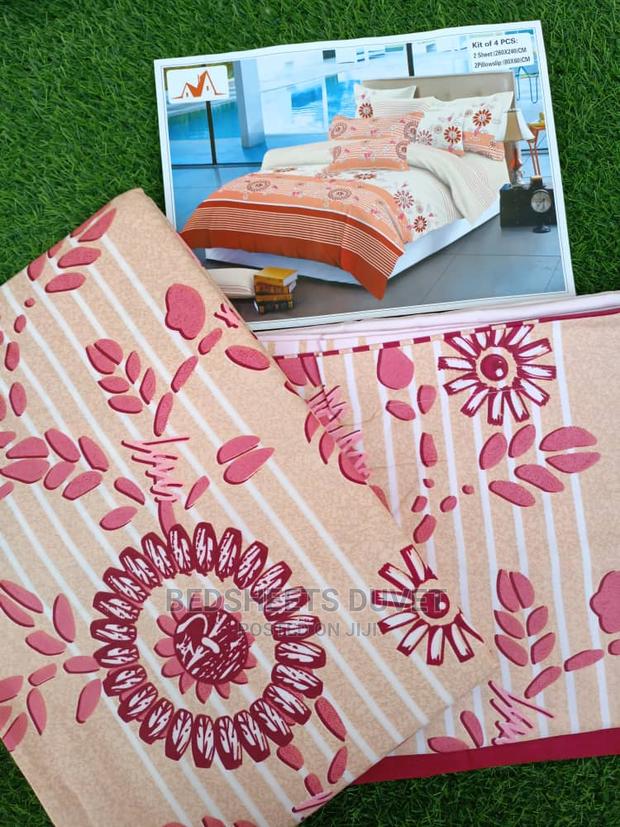 1 Bedsheet and 2 Pillow Cases · Photo 1