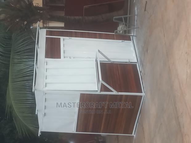 Metal Container/ Wooden Container · Photo 1