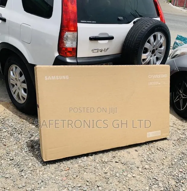 Ultra Modern Samsung 55u8072 55" U8000 Crystal Uhd Smart Tv · Photo 1