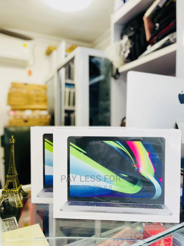 New Laptop Apple MacBook Pro 2020 8GB Apple M2 SSD 256GB · Photo 1