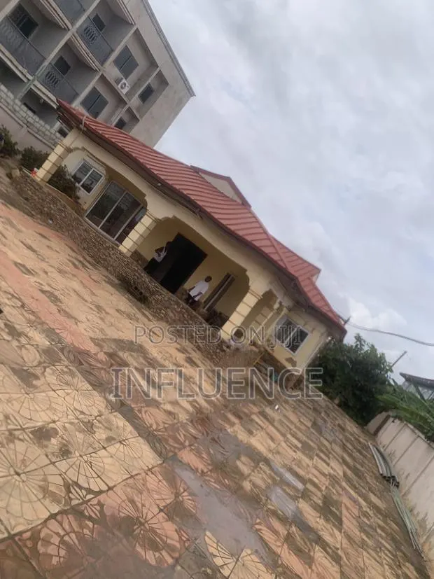 3bdrm House in Oyarifa, East Legon for sale · Photo 1