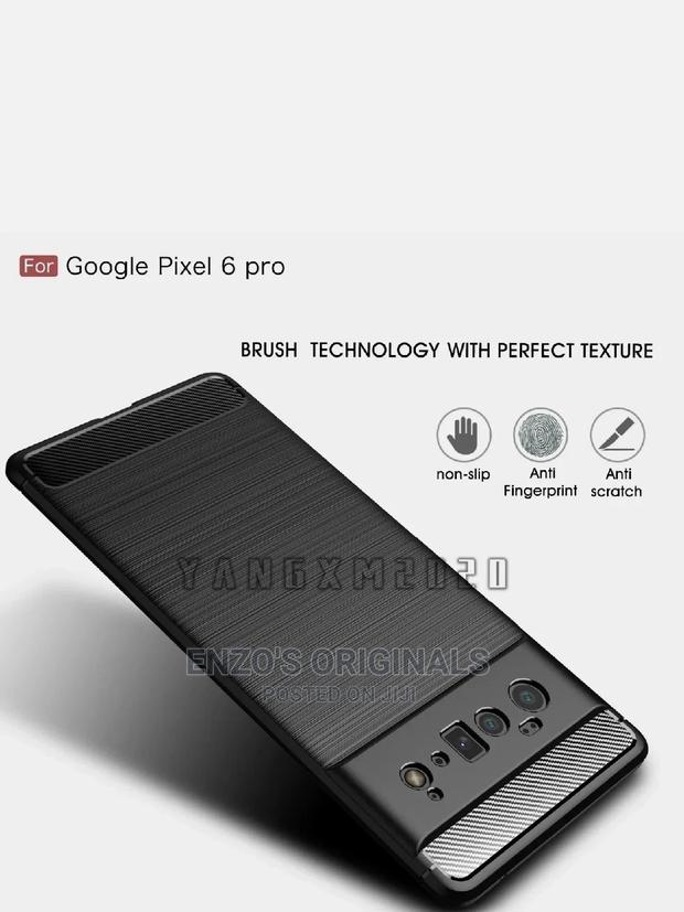 Google Pixel 6 6 Pro Carbon Fiber Case Black · Photo 4