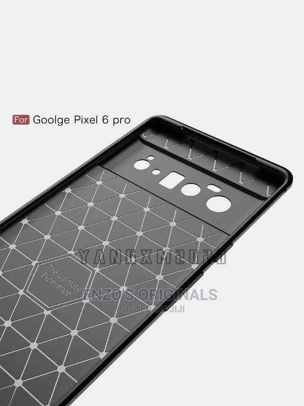 Google Pixel 6 6 Pro Carbon Fiber Case Black · Photo 6