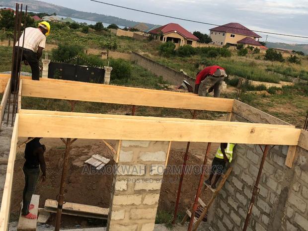 Slabs/Metals/2by4/Formwork/Decking/Woods/Formworks/Pillars · Photo 2