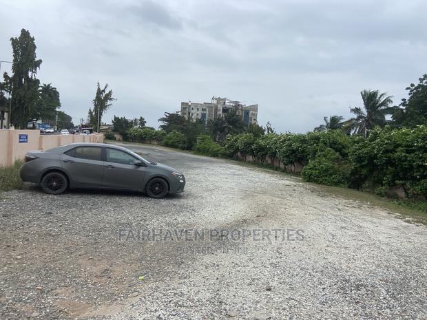Parking Lot for Rent at Airport Residential · Photo 4