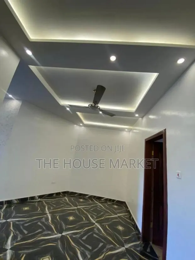 Furnished 2bdrm House in Dvla New Site, Tarkwa Nsuaem for rent · Photo 1