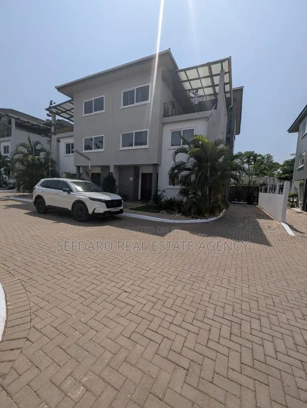 4bdrm House in Sefdard Properties, Cantonments for rent · Photo 1