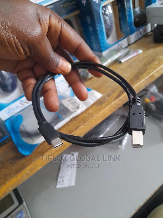 Type C to Printer Cable · Photo 1