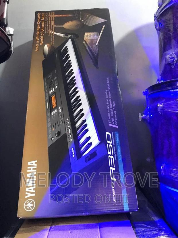 Yamaha 61 Keyboard Black - PSR-A350 · Photo 1