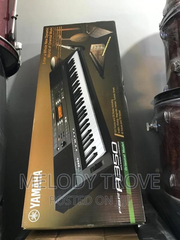 Yamaha 61 Keyboard Black - PSR-A350 · Photo 2