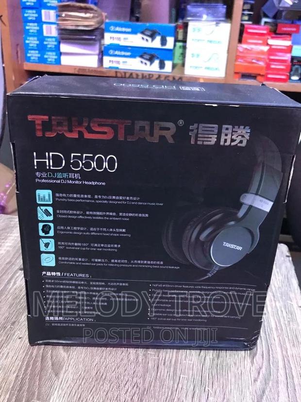 Takstar HD5500 Closed-Back Studio/Dj Headphones · Photo 2