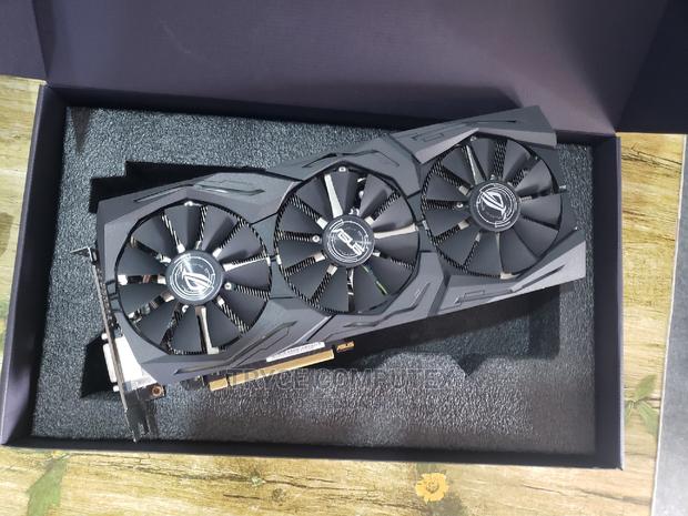 Asus Strix Rog GTX 1080ti 11gb Graphic Card · Photo 1