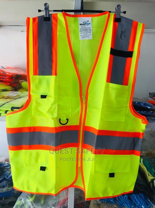 Vaultex Hi-vis Reflective Net Vest · Photo 1