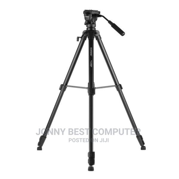 Yunteng 999 Professional Heavy Duty Tripod · Photo 1