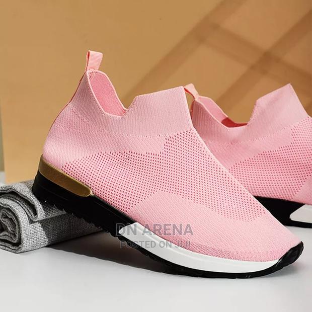 Women Air Mesh Sneakers · Photo 6