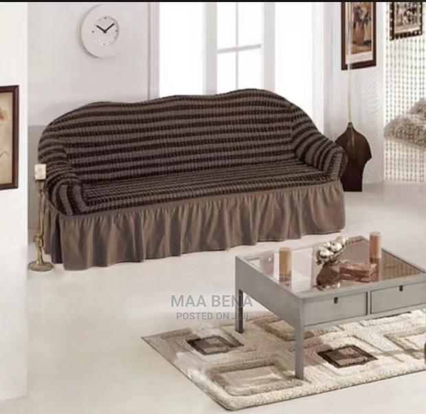 Pleated Sofa Cover · Photo 4