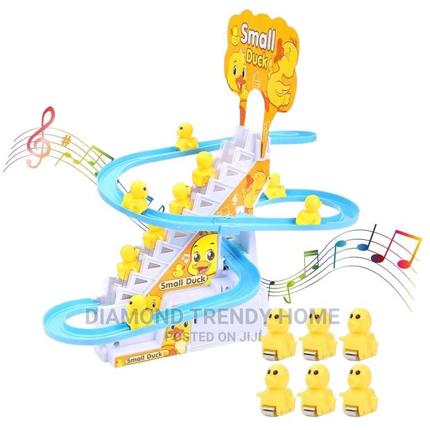 Kids Duck Stair Climbing Competition · Photo 1