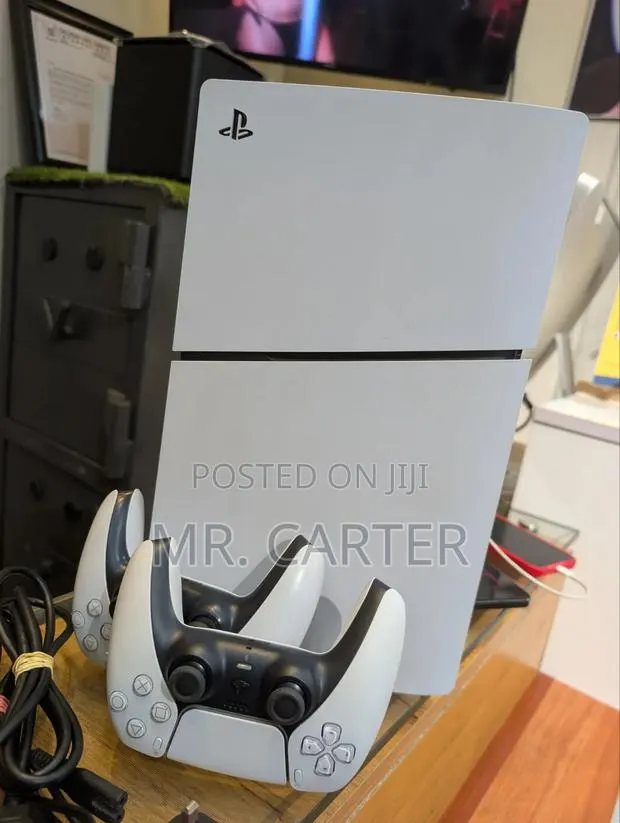 PlayStation 5 · Photo 1
